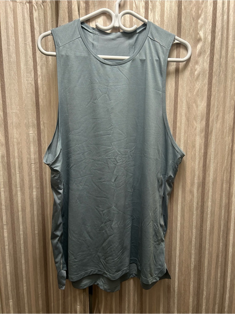 Lululemon Men's Sleeveless Athletic Tank Top in Slate Blue, Size XL